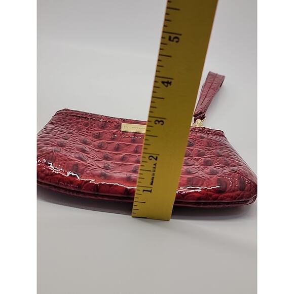 BRAHMIN Melbourne Betty Lacquer Red Glossy Zip Wristlet Clutch Red NWOT Has Card - Picture 15 of 16
